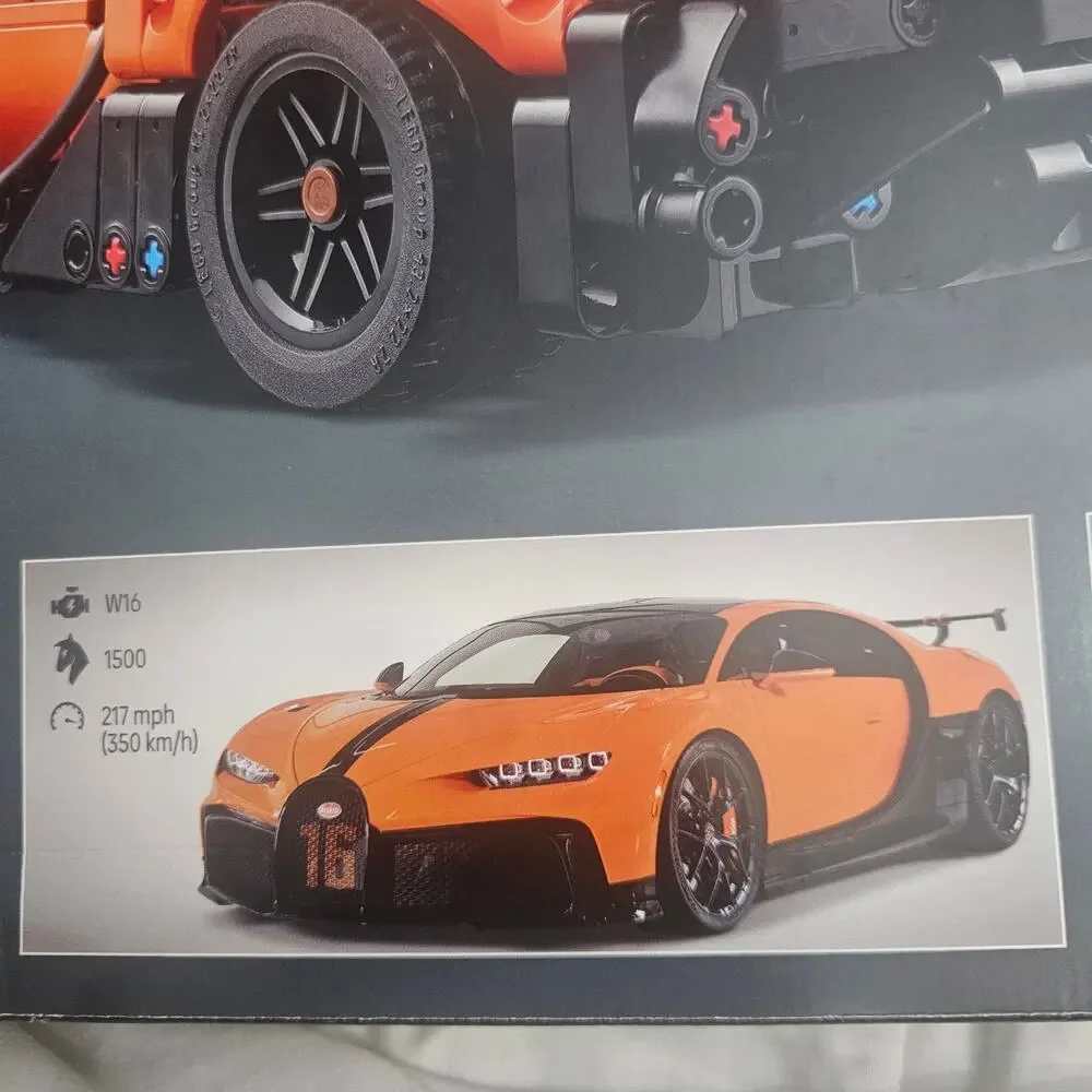 Lego Technic Bugatti Chiron Pur Sport (42222) 771 piece with digital download